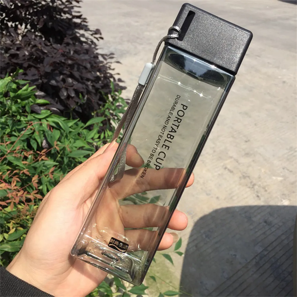 

Hot Selling Eco-Friendly Clear Plastic Portable Fashion Sports Cold Juice Transparent Colorful Square Water Bottles
