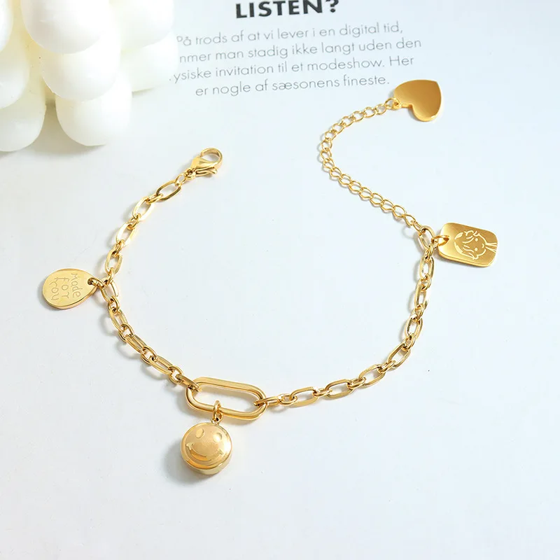

New Fashion 18k Gold Stainless Steel Chain Smiling Face Charm Bracelets For Women Jewelry
