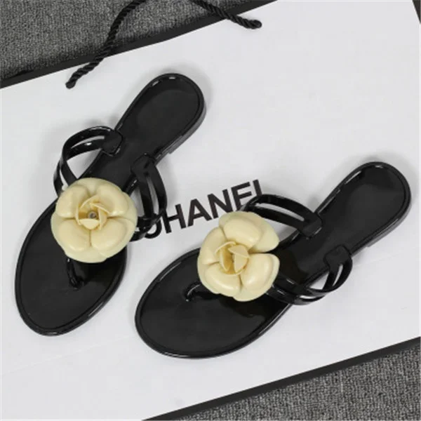 

Summer Flower Slippers Flat Bottom Sandals Jelly Flip Flops Beach Holiday Sandals Slippers For Women