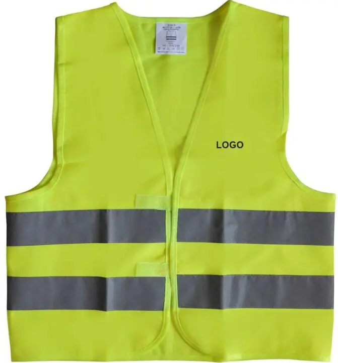 Should kids wear safety vests for road safety on their way to school as in Europe