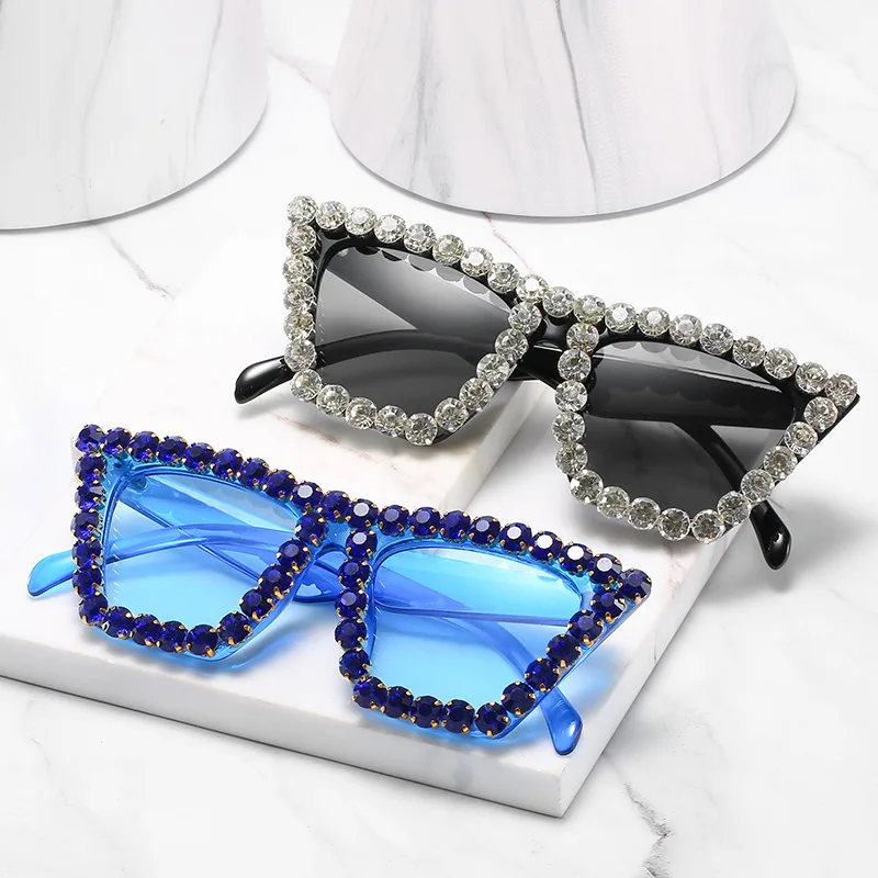

2021 Trendy big frame crystal full diamond sunglasses fashion Europe and America ladies shades