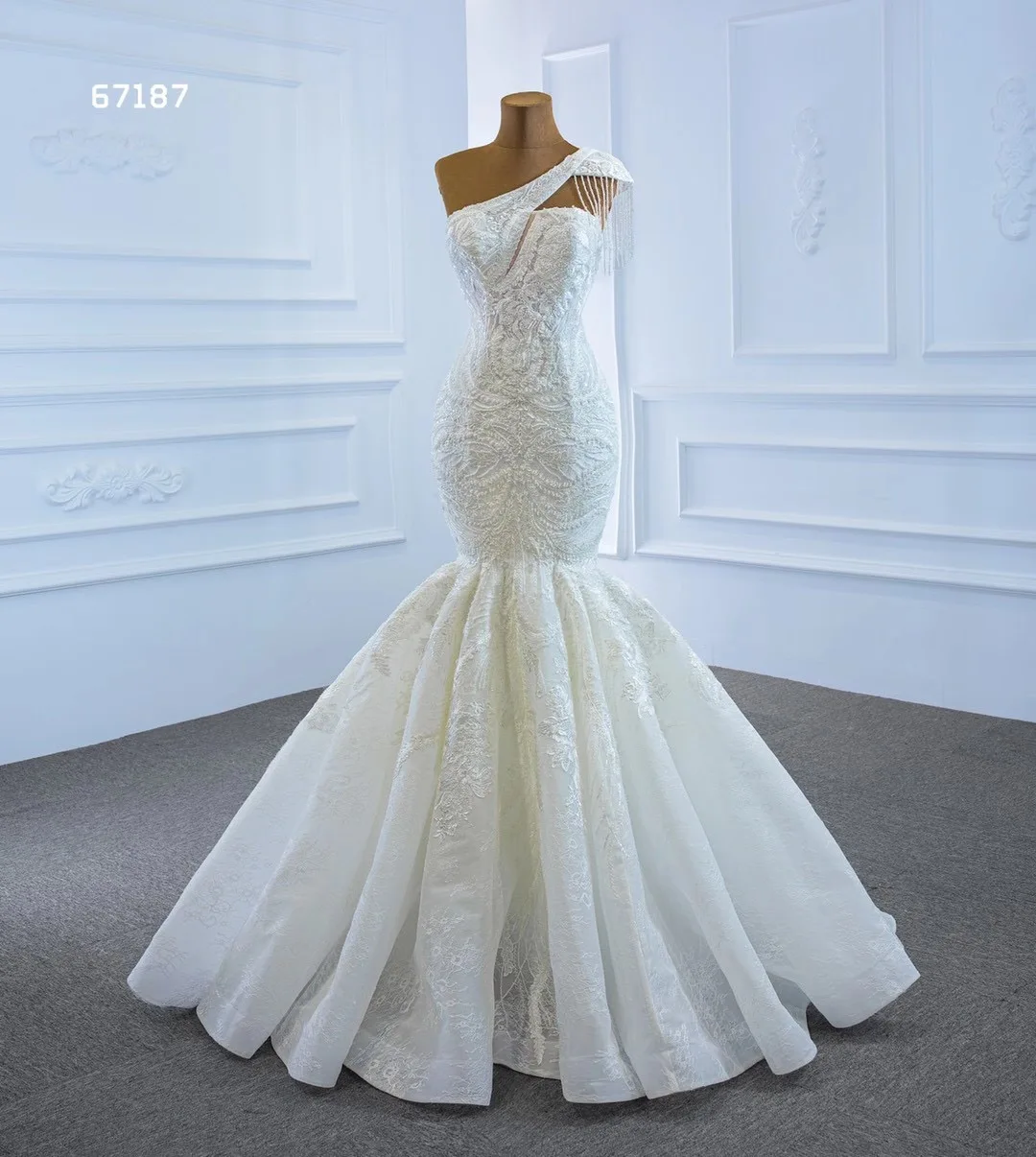 

New Arrival One Shoulder Wedding Dress Bridal Gown Designer Mermaid Wedding Dress, As picture or your request