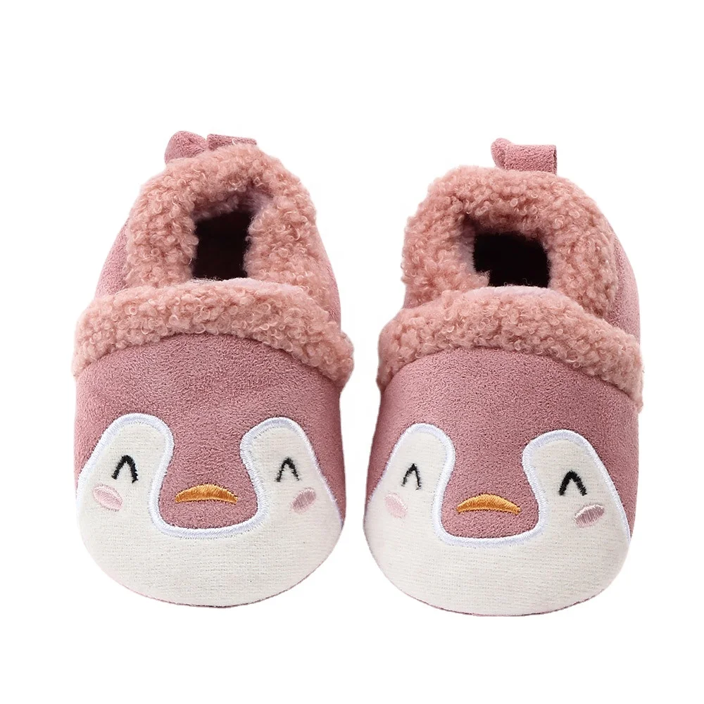 

Wholesale New Arrival Prewalker Toddler Anti Slip Soft Sole Slip On Winter Warm Newborn Girl Babies Shoe, Pink/grey/red