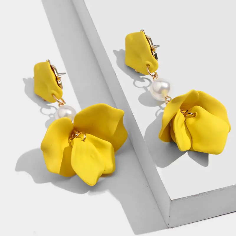 

High Quality Trendy Fashion Smooth Fresh Water Pearl Link Colorful Flower Shaped Drop Earrings, 6 color