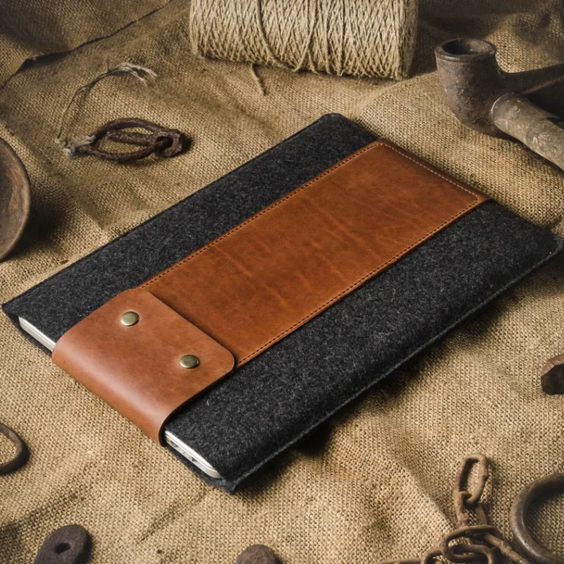 

PU Leather Laptop Sleeve Case Classic Brown Computer Case Laptop Cover for MacBook Pro, Black & custom