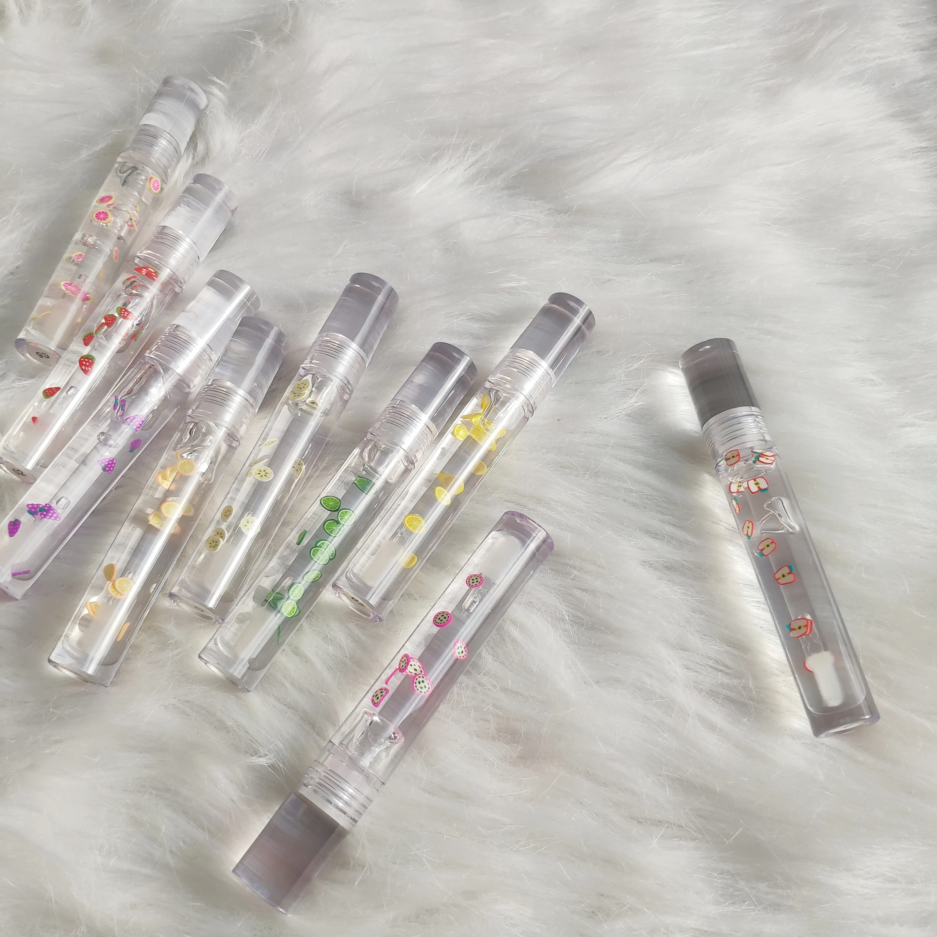 

Manufacturer Lip Gloss Vendors Kids Lip Gloss Flavoring Oils Shiny Fruit Lip Gloss With Private Label