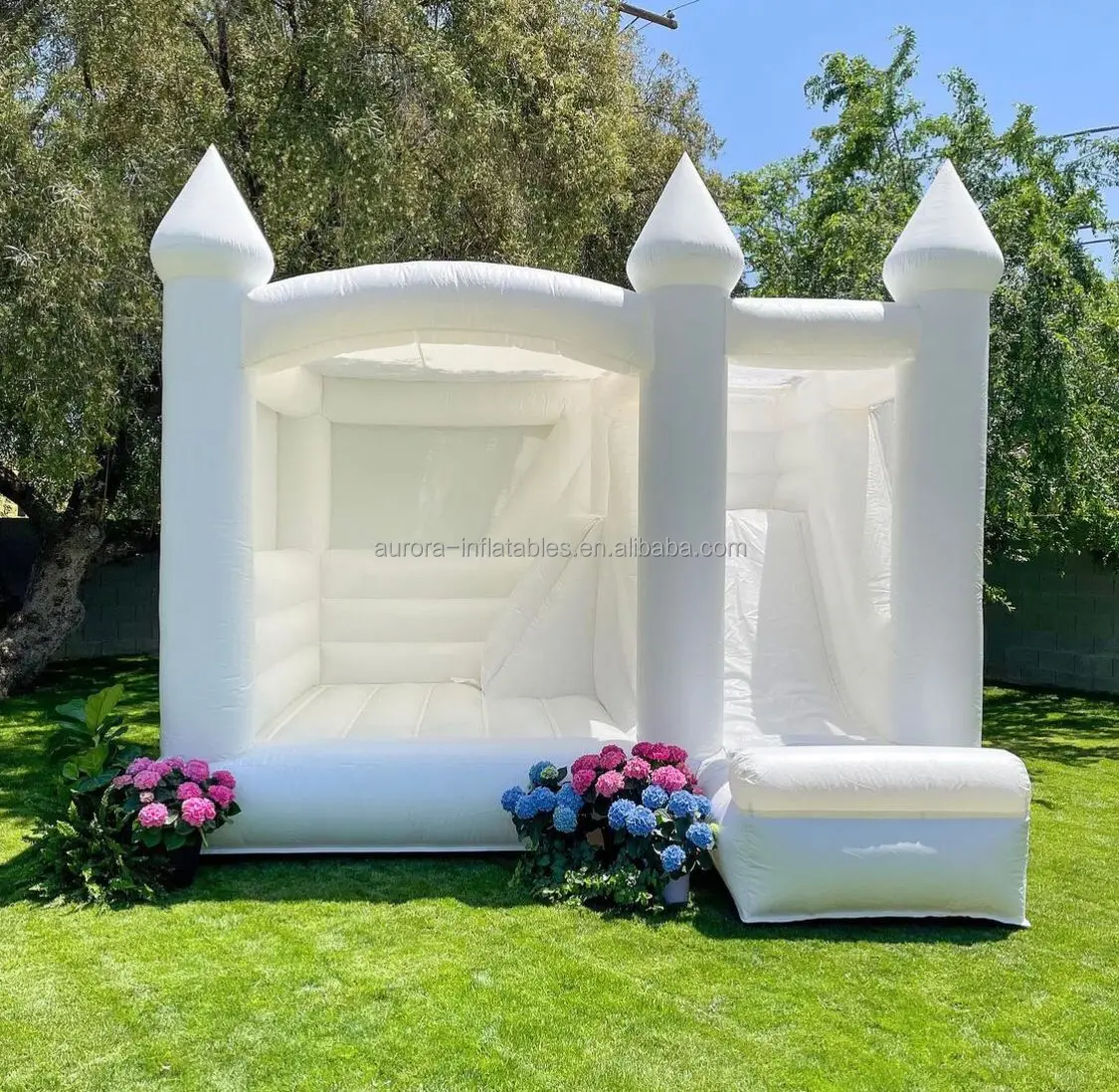 

Air Jumping Castle Red Inflatable Wedding Bouncer White Bounce House Pastel Jumping Castle with slide