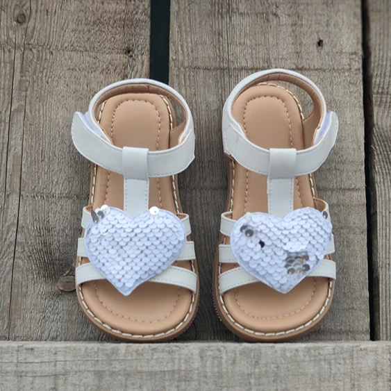 

Multi - go sandals non - slip soft Korean version of the baby princess