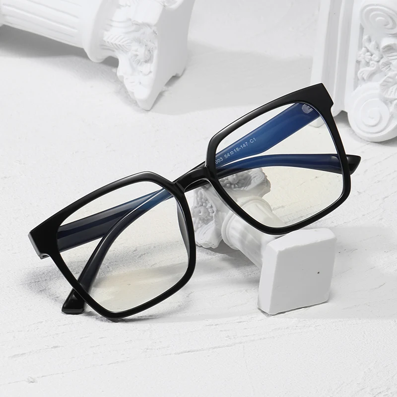 

Retro Fashion Oversized Frame Tr90 Anti Radiation Bluelight Glasses For Computer Blue Light Blocking Glasses