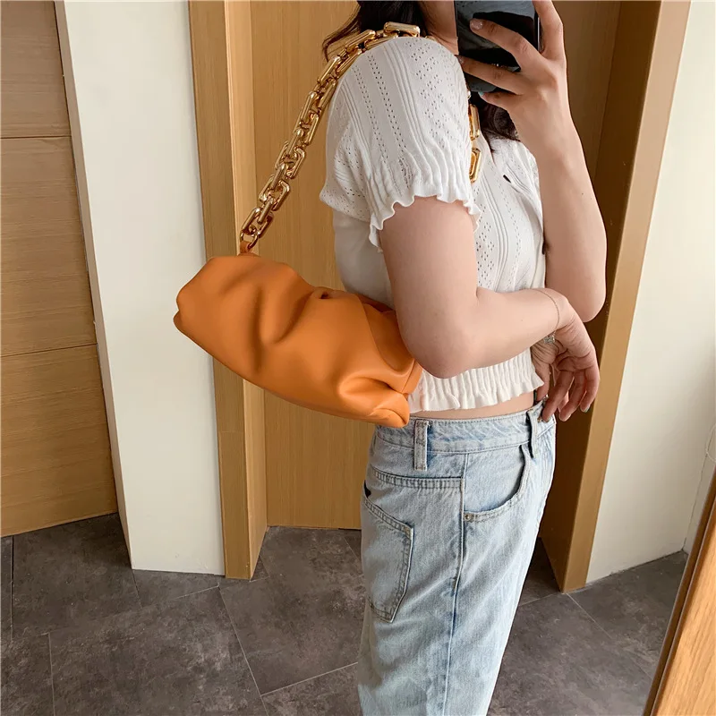 

High-end bags 2020 popular new trendy fashion all-match one-shoulder armpit bag portable cloud bag, 5 colors