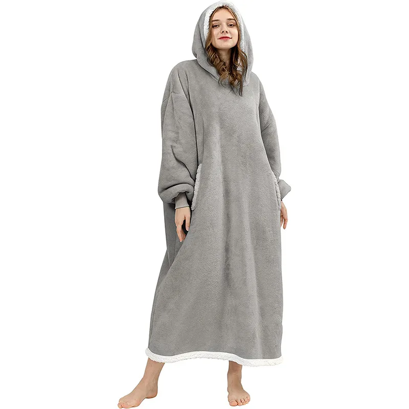 Custom Logo Printed Oversized Wearable Sherpa Home Winter TV Hooded Blankets With Hood Long Sleeve Fleece Hoodie Blanket