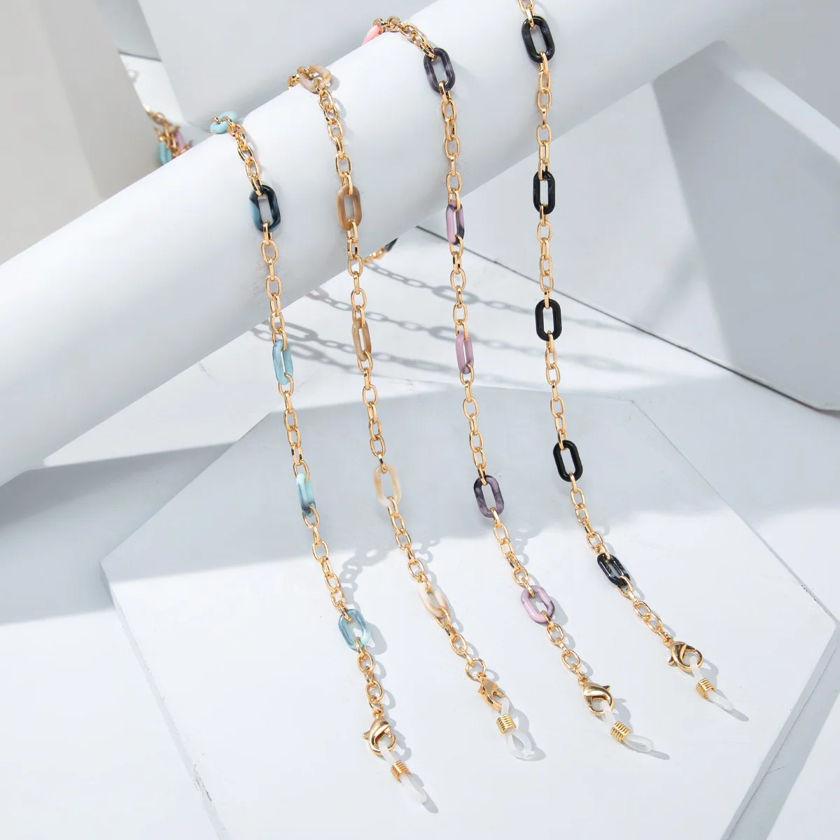 Fashion Jewelry Wholesale Gold Plated Sunglasses Chains For Women Colorful Acrylic Splicing Masking Chain Strap Necklace Holder