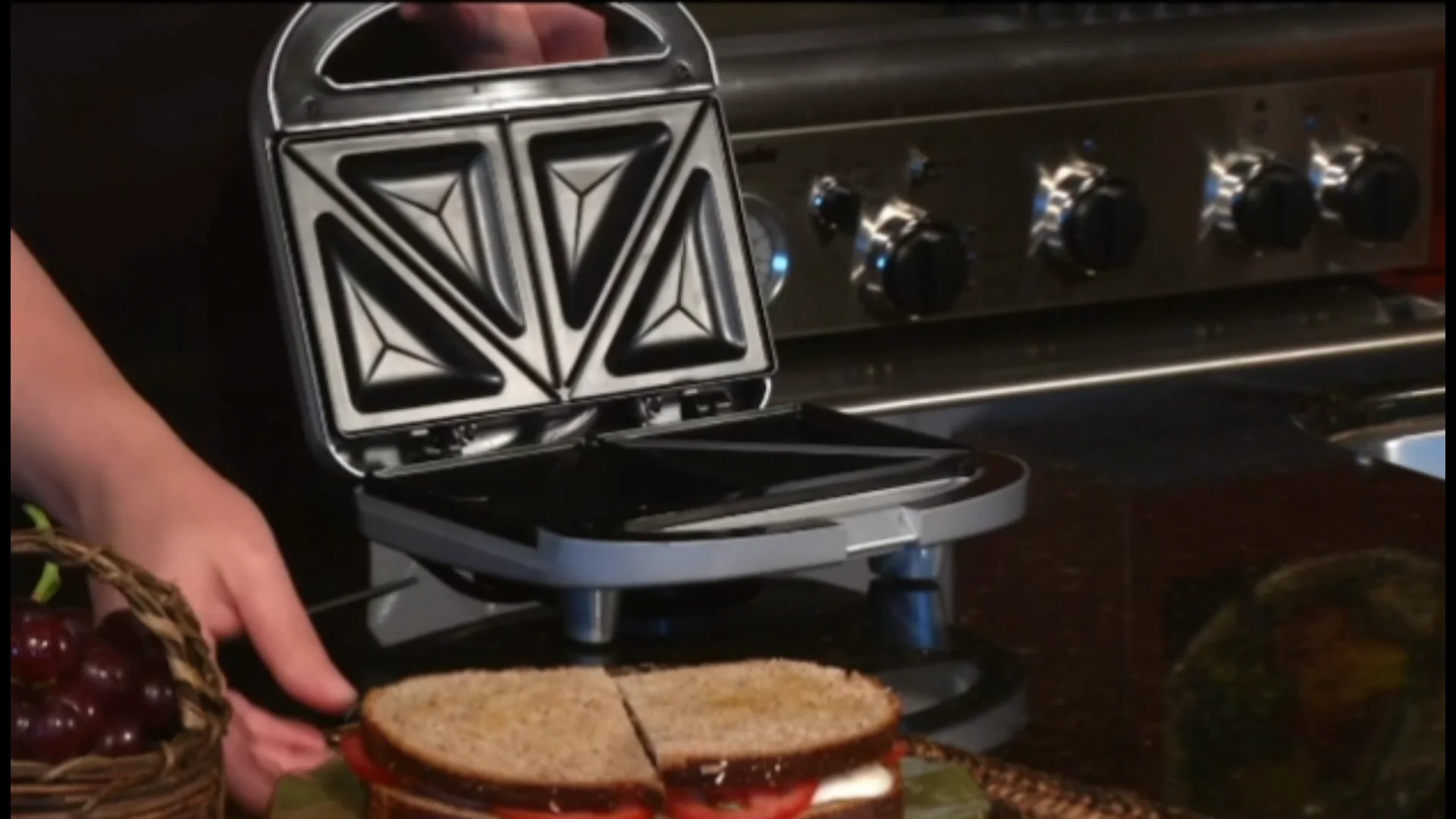 3 In 1 Sandwich Maker Waffle Maker Panini Press Grill Sandwich Toaster