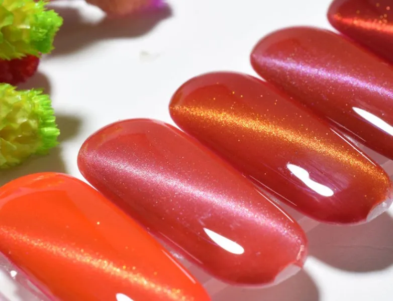 
OEM 8ml Gel Form 24 Colors Halal Nail Polish For Your Own Logo 