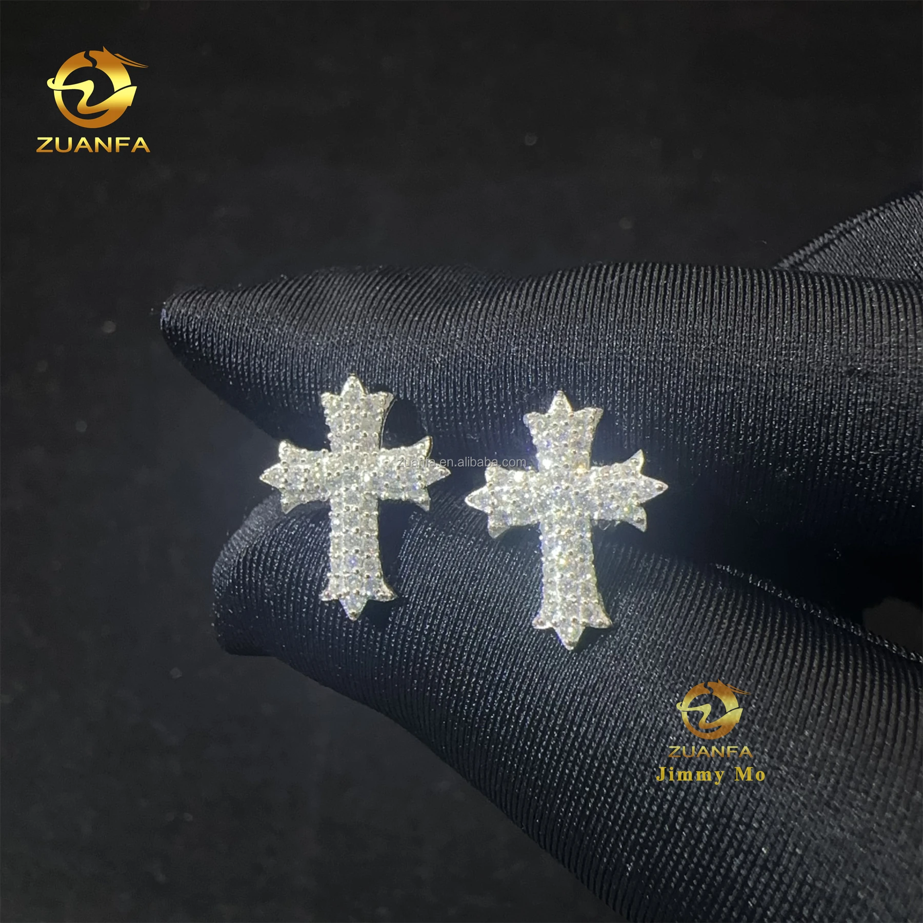New Arrivals Bulk Stock Drop Shipping Men Iced Out Hip Hop Sterling Silver 925 Screw Back Moissanite Diamond Cross Stud Earrings