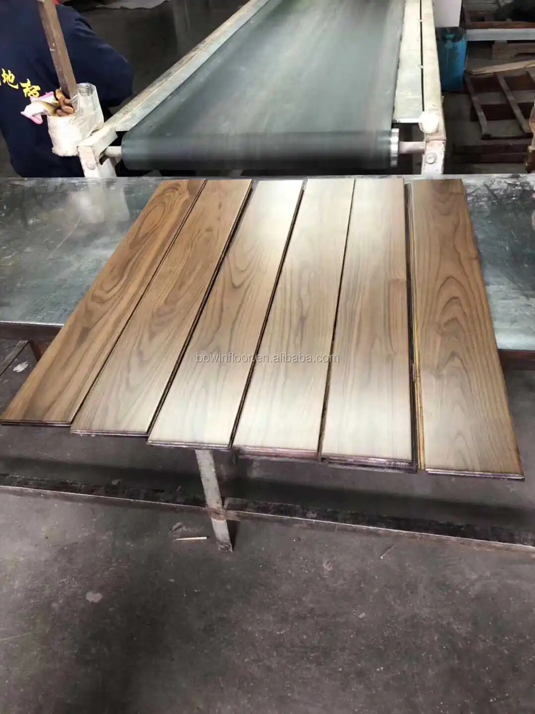 underground heating walnut teak flooring  (2).jpg