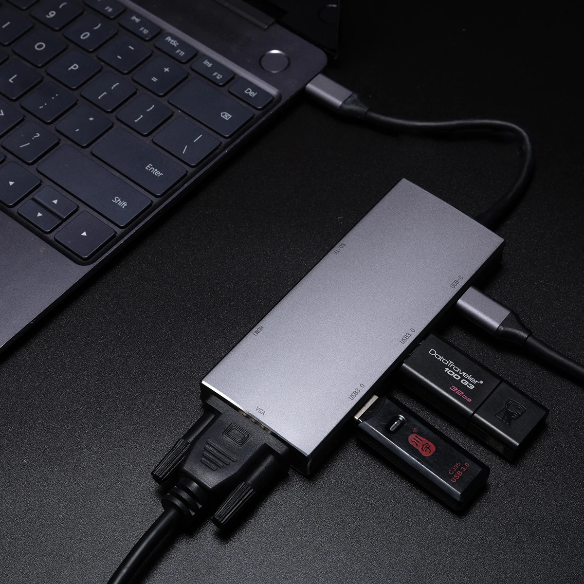 

New Design Multifunction SD/TF Card Reader + 3*USB 3.0 Ports + HD MI + Type C 7 In 1 Combo Hub For Macbook, Sliver