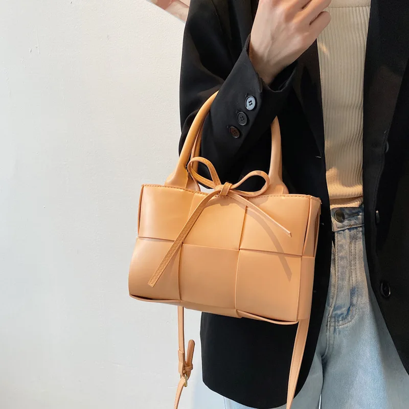 

Luxury women bag 2021 woven style genuine leather ladies designer shoulder bag, Customized color