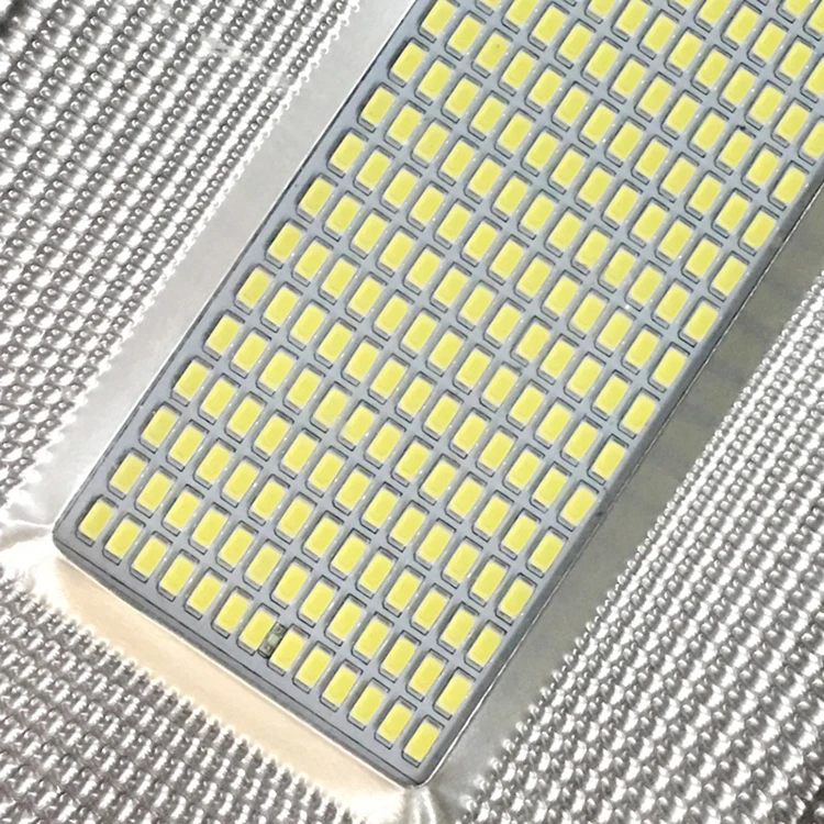 
Hot sale remote control outdoor waterproof ip65 10w 20w 30w 50w 100w 150w 200w 300w led solar street light 