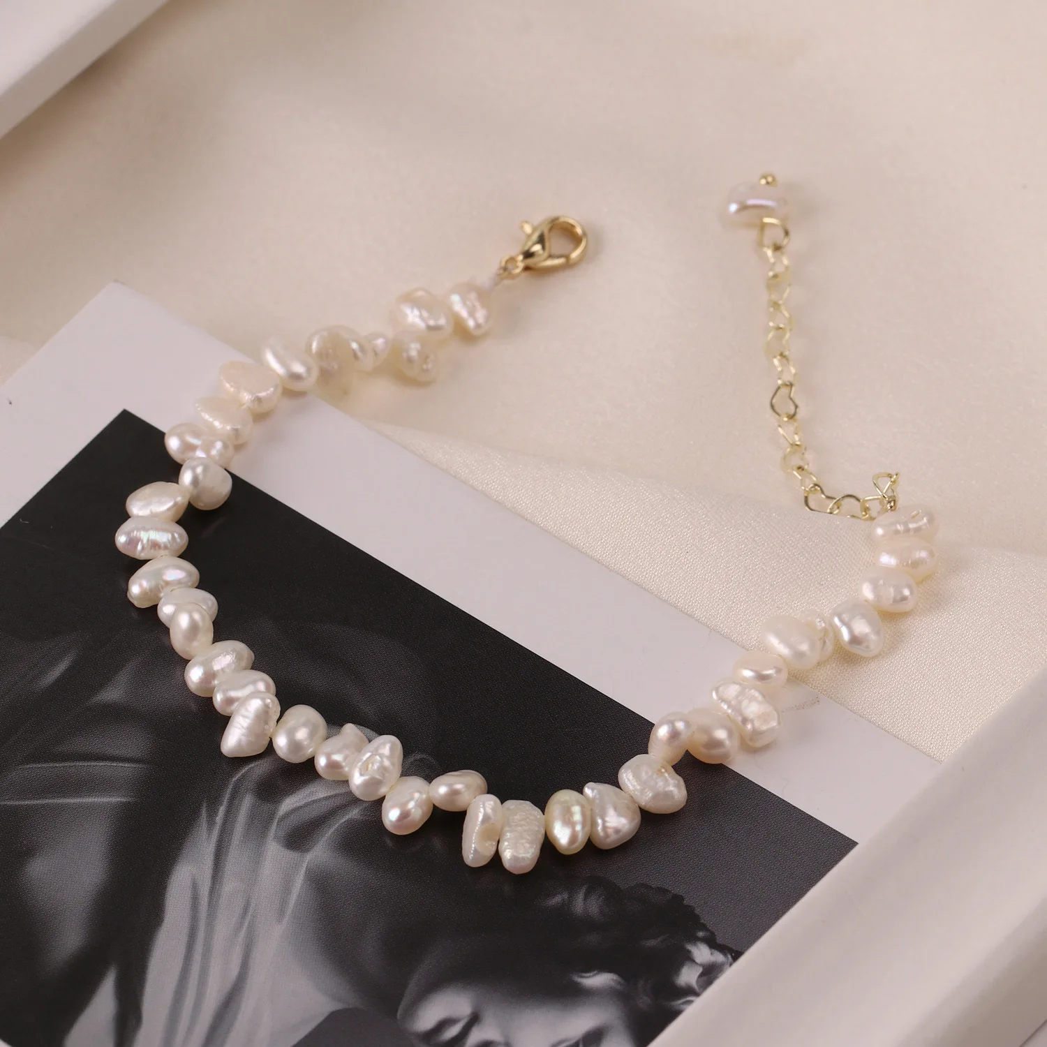 

2021 Vintage Baroque Natural Pearl Bracelet Necklace For Women, As pic shown