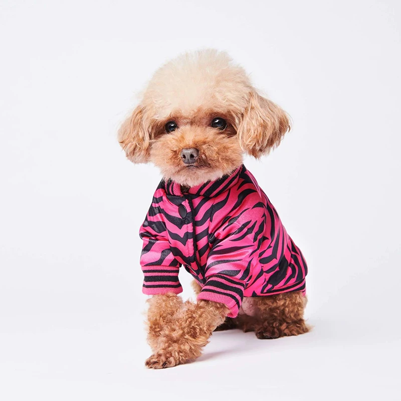 2020 Pet Accessories Hot Sale Dog Coat Pink Designer Printing Fashion Dog Clothes Winter