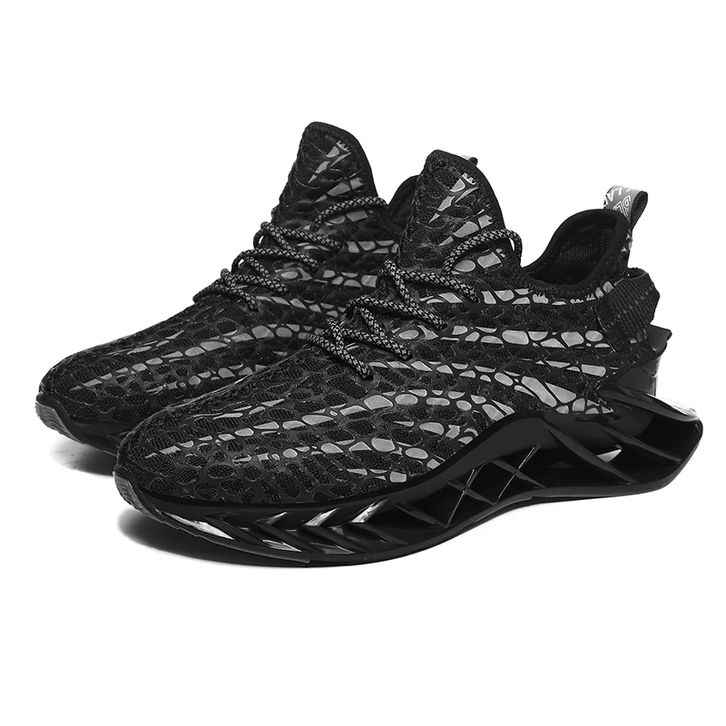 

New fashion breathable flying knitted mesh TPU sole reflective fashion sports shoes, 3colors