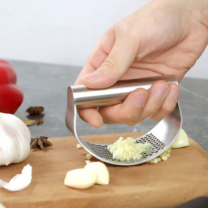 Kitchen Vegetable Cutting Tools Metal / Stainless Steel Garlic Press