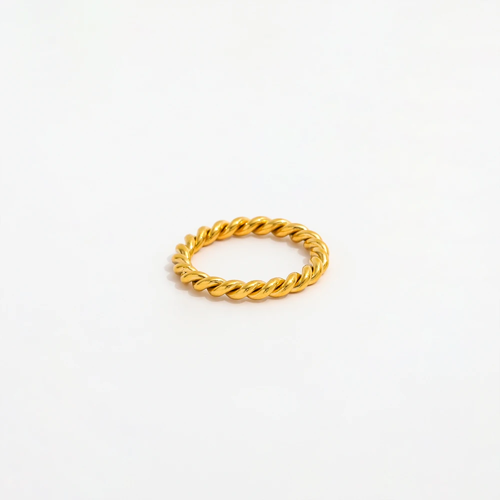 High End PVD 18K Gold Plated Rope Finger Rings for Women Stainless Steel Jewelry