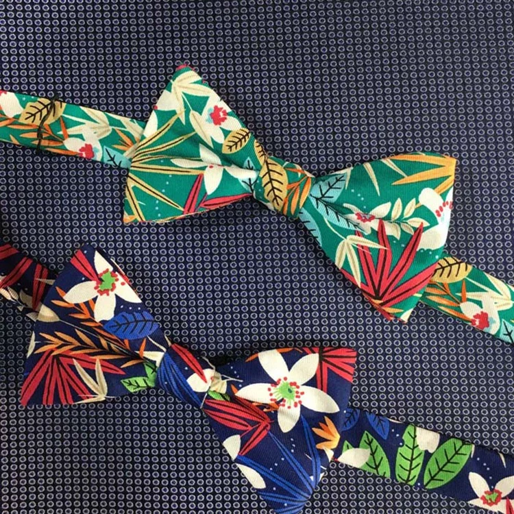 custom printed bow tie.jpg