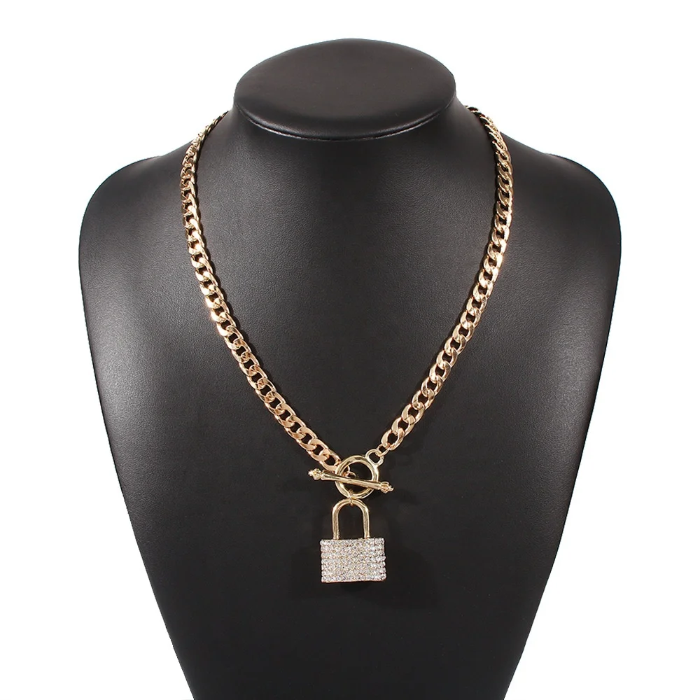 

Wholesale womens fashion accessories rhinestone toggle lock chunky necklaces jewelry