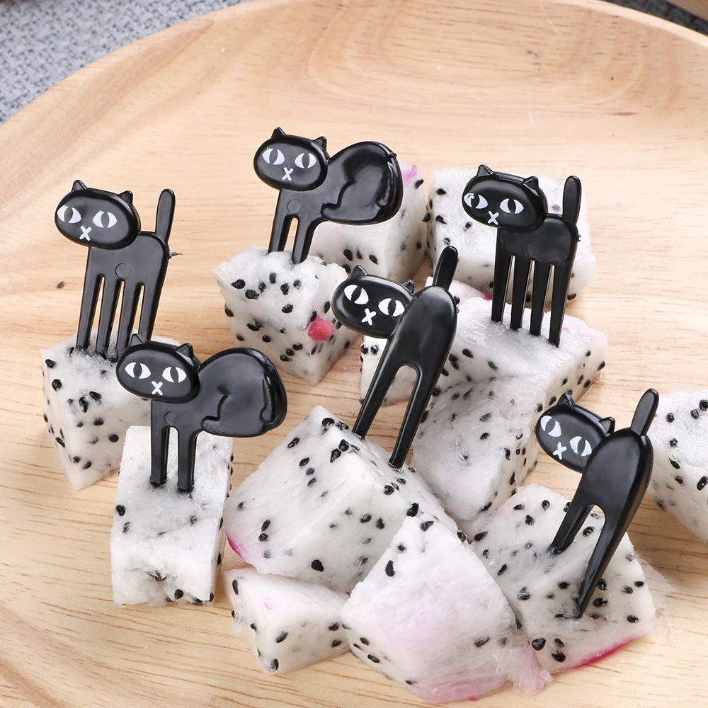 

6pcs/pack Mini Cartoon Black Cat Fruit Fork Bento Lunches Toothpick Tableware Snack Cake Dessert Food Fork Party Decor, As photo