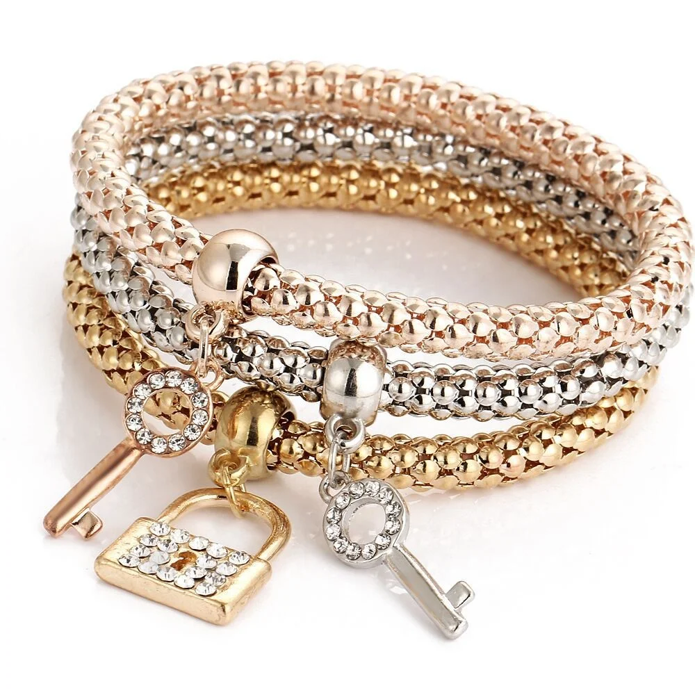 

Wholesale 3 Pcs Crystal Heart Lock Butterfly Popcorn Elastic Bracelets Set Charm Bracelet for Women, Gold