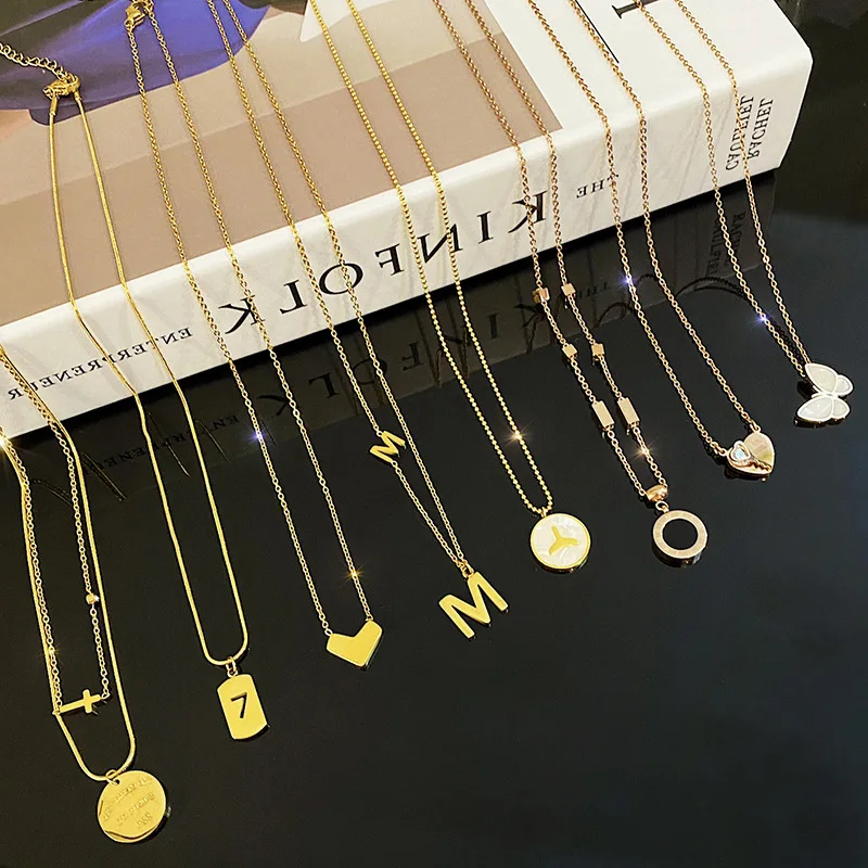 

Women's Korean Style Trendy Butterfly Stainless Steel Necklace Brand Choker 18K Rose Gold Pendant Necklace Ornament Jewelry