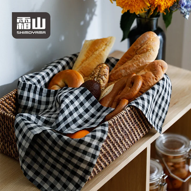 

SHIMOYAMA Household Plaid Place Mats Machine Washable Dining Cloth Table Place Mats for Kitchen Table Decor, Black and white plaid