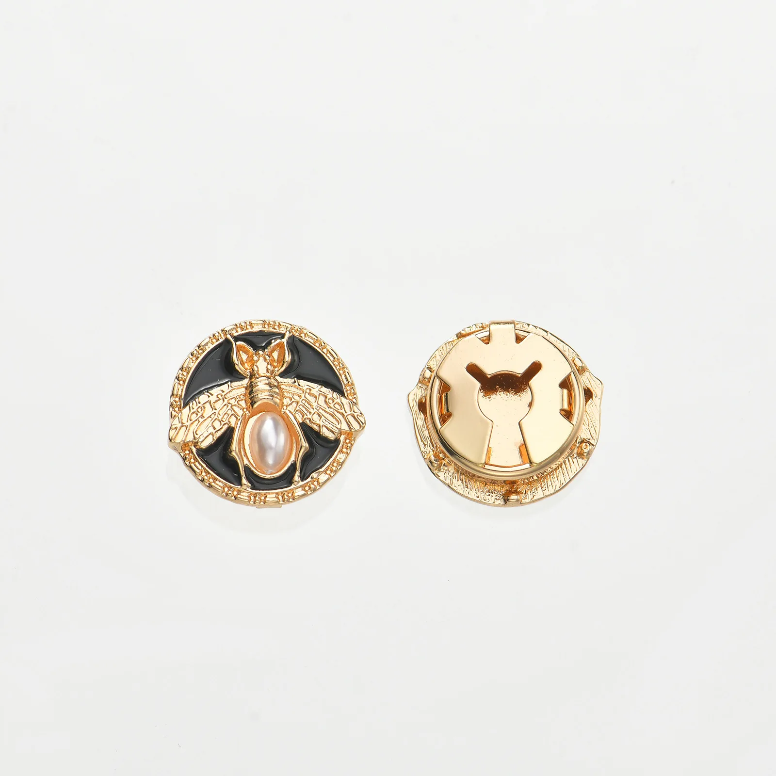 JFRB145 Luxury Bee Button Cover Elegant Cufflinks Fashion Jewelry Button Covers For Women Shirts