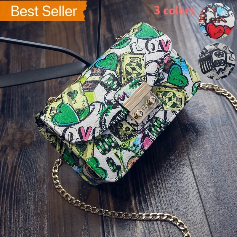 

2021 wholesale summer cute crossbody graffiti purses sling bag for women fashion design leather messenger lock chain bags girls, 3 color