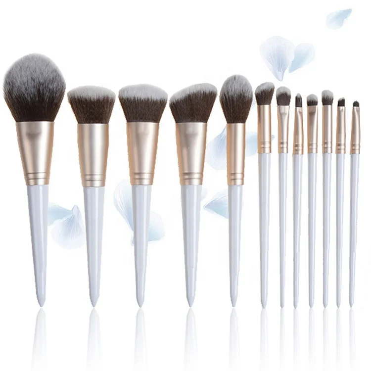 

Luxury low MOQ private label 12pcs new style foundation facial cosmetic synthetic hair makeup brush set for women, Customized color