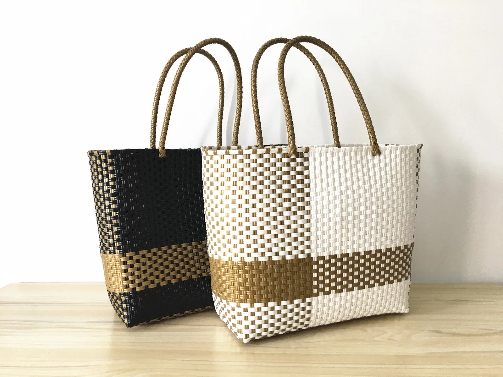 China Woven Plastic Bag With Difference Colors Use For Shopping Buy