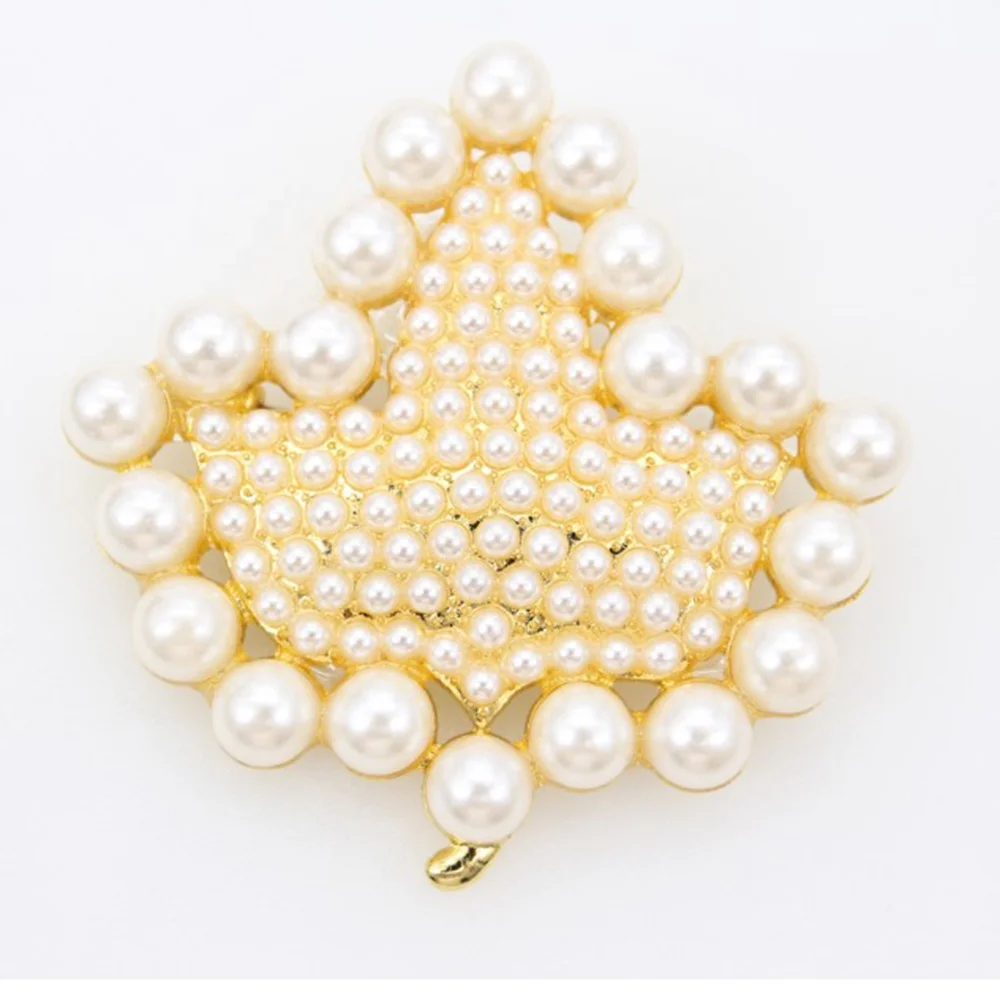 

6.35*6.35cm Elegant Nobel Gold-plated Ivy Leaf Pearls Sorority Brooch Pin Breastpin for Women, As picture