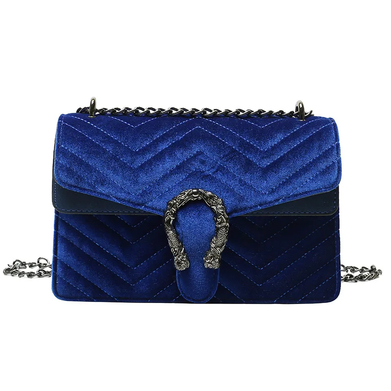 

Manufacturers wholesale new autumn 2021 luxury velvet fabric clamshell chain strip women's shoulder bag