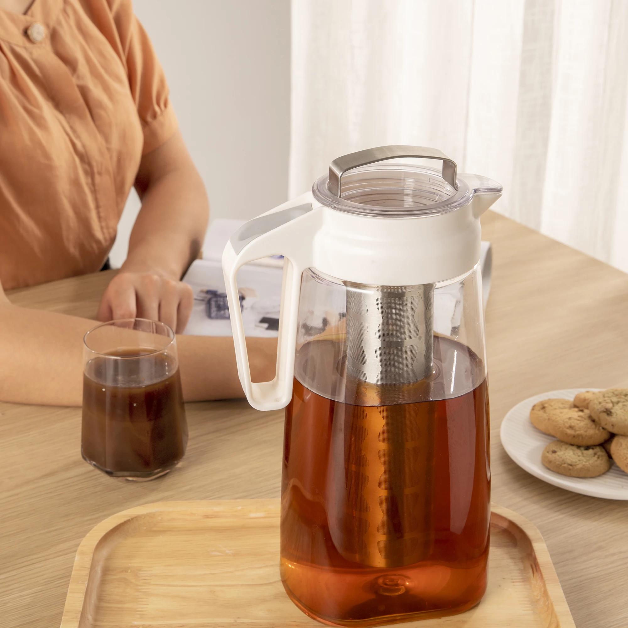 

New Arrival BPA Free Tritan Cold Brew Coffee Maker Portable Carafe With Full Airtight Lid Plastic Jug And Tea Pot