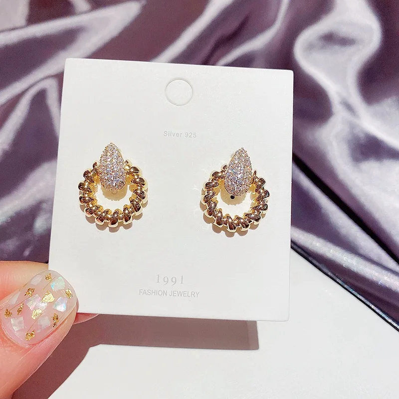 

Fancy Exquisite Women's Jewelry 925 Sterling Silver Needle Round Circle Earrings Glitter CZ Zirconia Crystal Waterdrop Earring