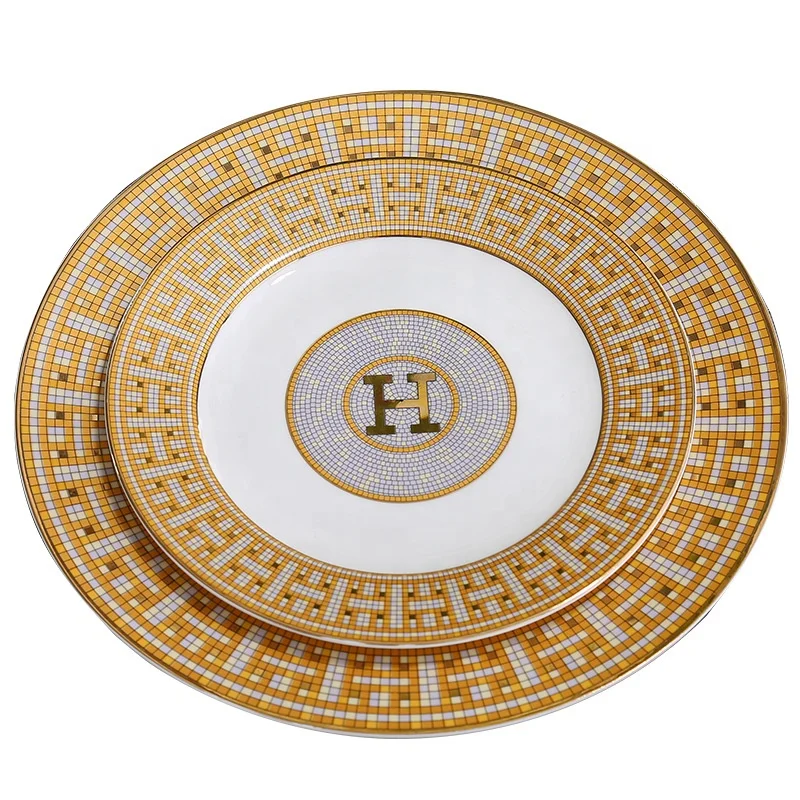 

Exquisite Restaurant Luxury Plates Quality Flat White Round Dinner H Plates Vintage Porcelain Dinnerware Bone China Dinner Set, Picture