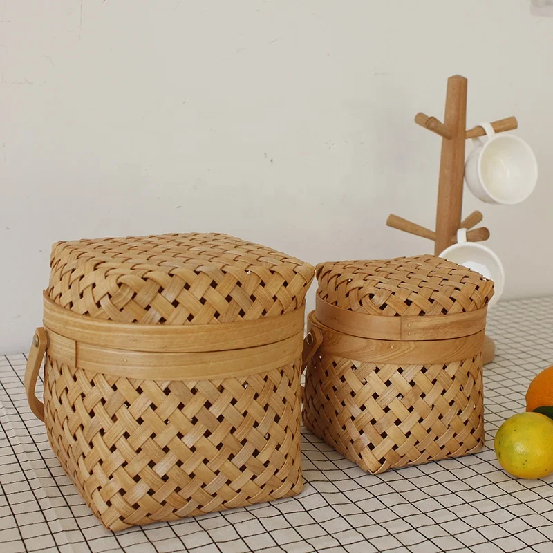 

With lid handle wood woven basket for kitchen picnic fruit vegetable egg food storage, Natural color