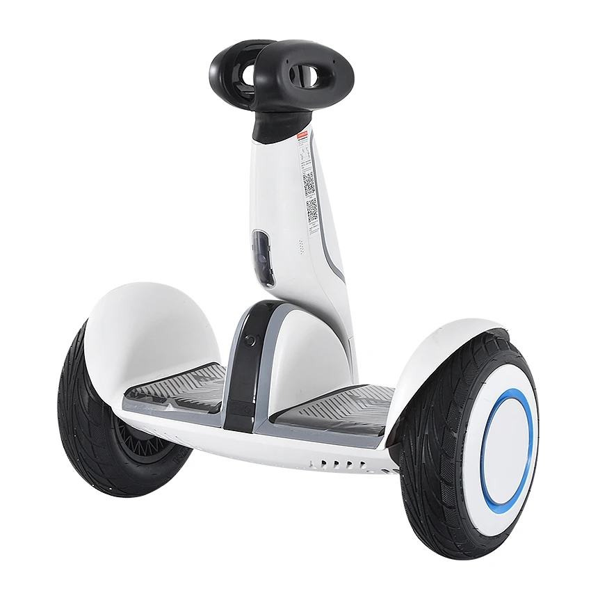 10 寸电动滑板车双轮电动滑板车 2000w自平衡悬停板与蓝牙扬声器跟踪