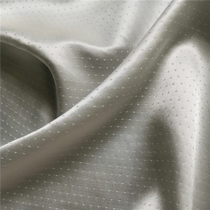 
White Bridal Fabric Dobby Jacquard Silk Fabric 16MM 45% Cotton Silk Fabric 