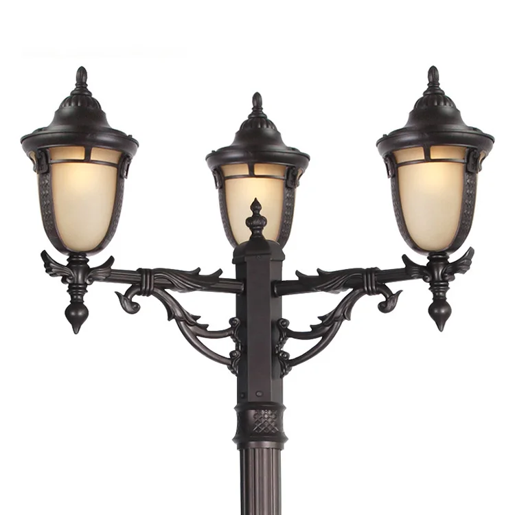 Three arms four arm Post Lamp vintage garden light park light street lamp For Sale