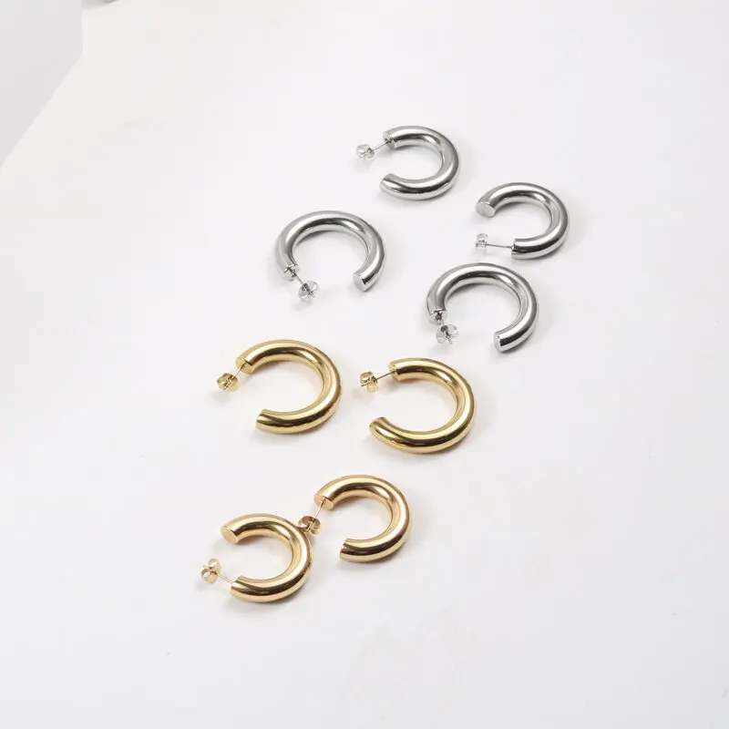 New Trendy Earring 18K Gold Plated Solid Core Simple C Hoop Earrings for Women Stainless Steel Earrings Wholesale