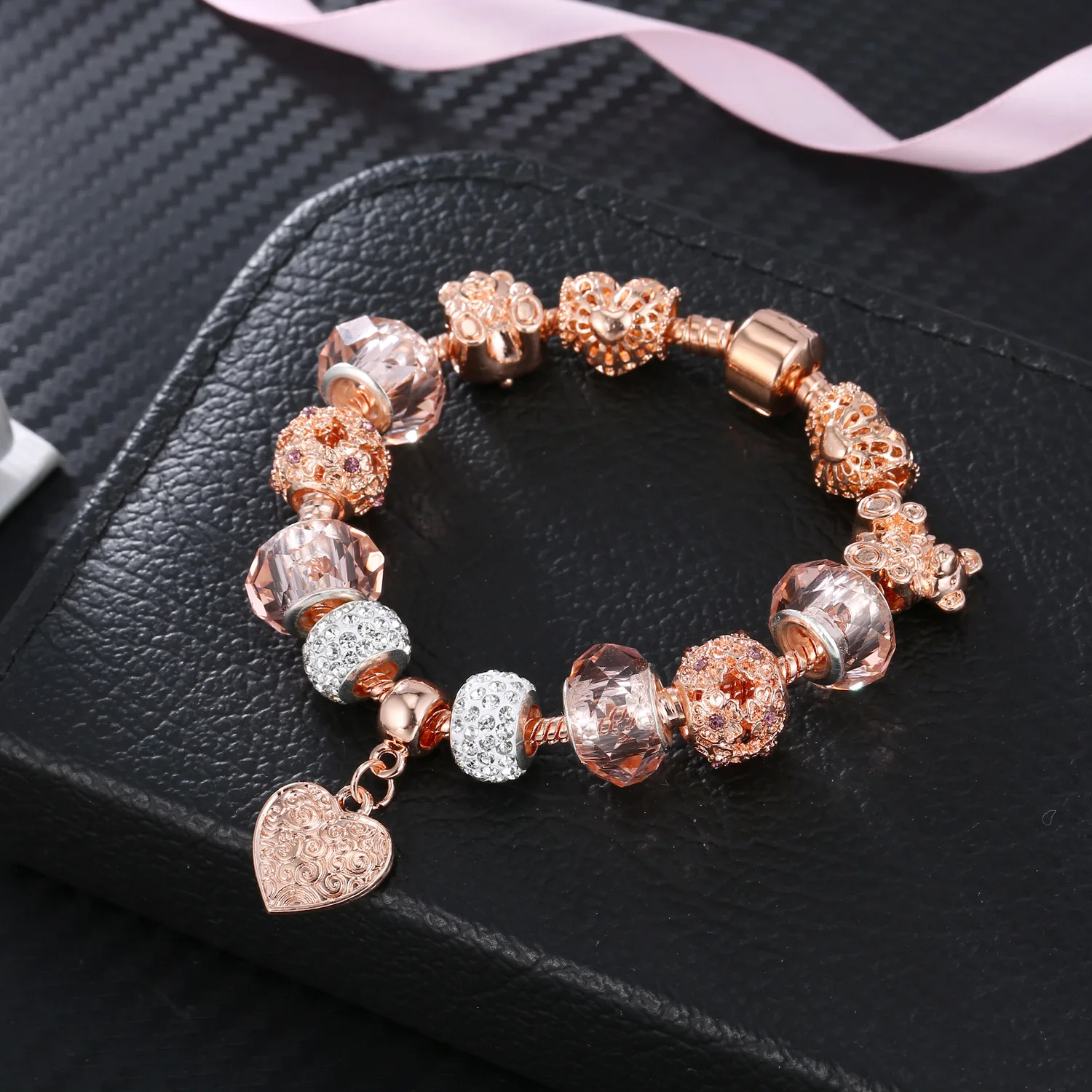 

Fashion DIY Rose Gold Love Heart Charm Bracelet for Ladies Austrian Crystal Bead Charm Bracelet for Women