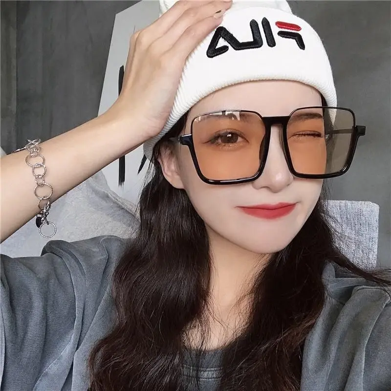 

Personality big frame big shades oversized glasses female sunglasses, As pic